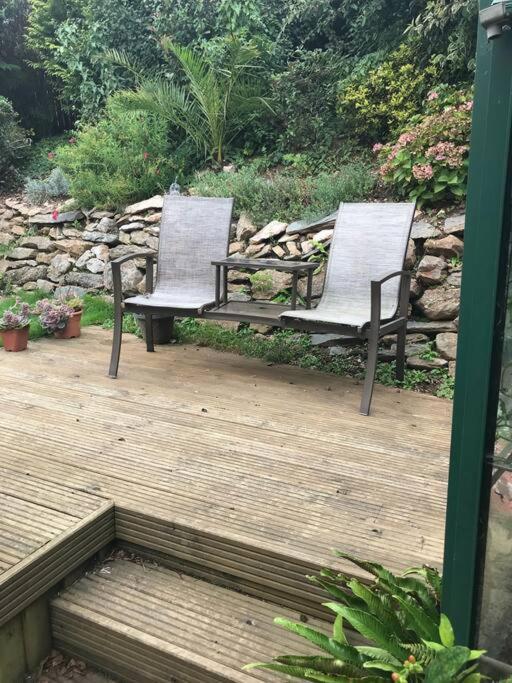 Bumble Bee Cottage Plymouth Exterior foto